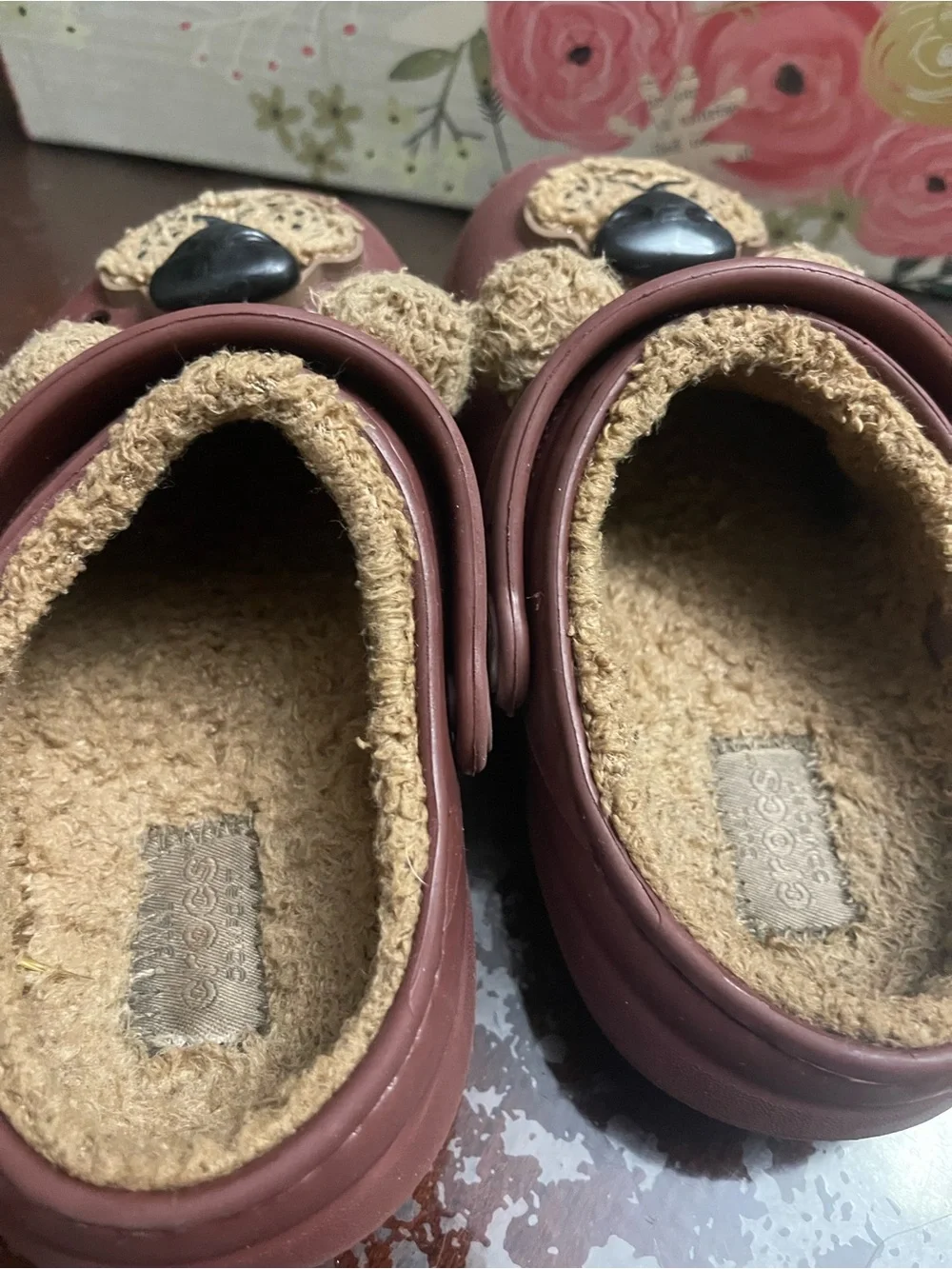 CROCS Kids Plush-Lined Maroon Clog Slippers with Pom Accents size 10